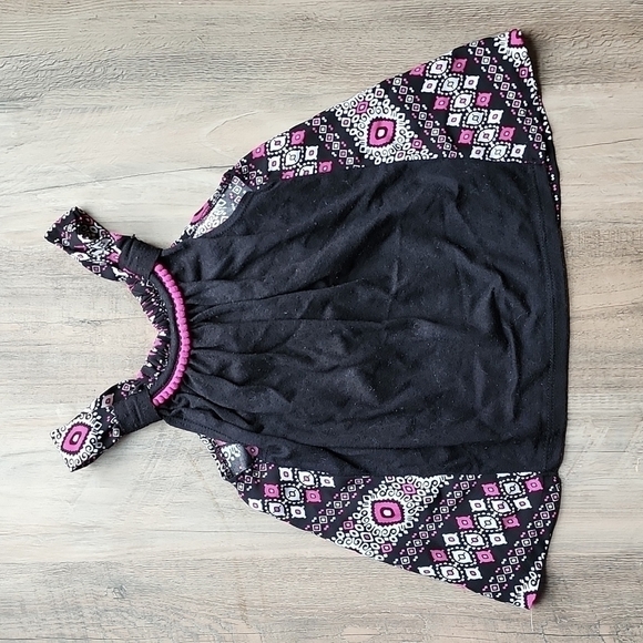 Faded GLORY Black Pink And White Patterned Tank And Shorts Outfit - Picture 2 of 5